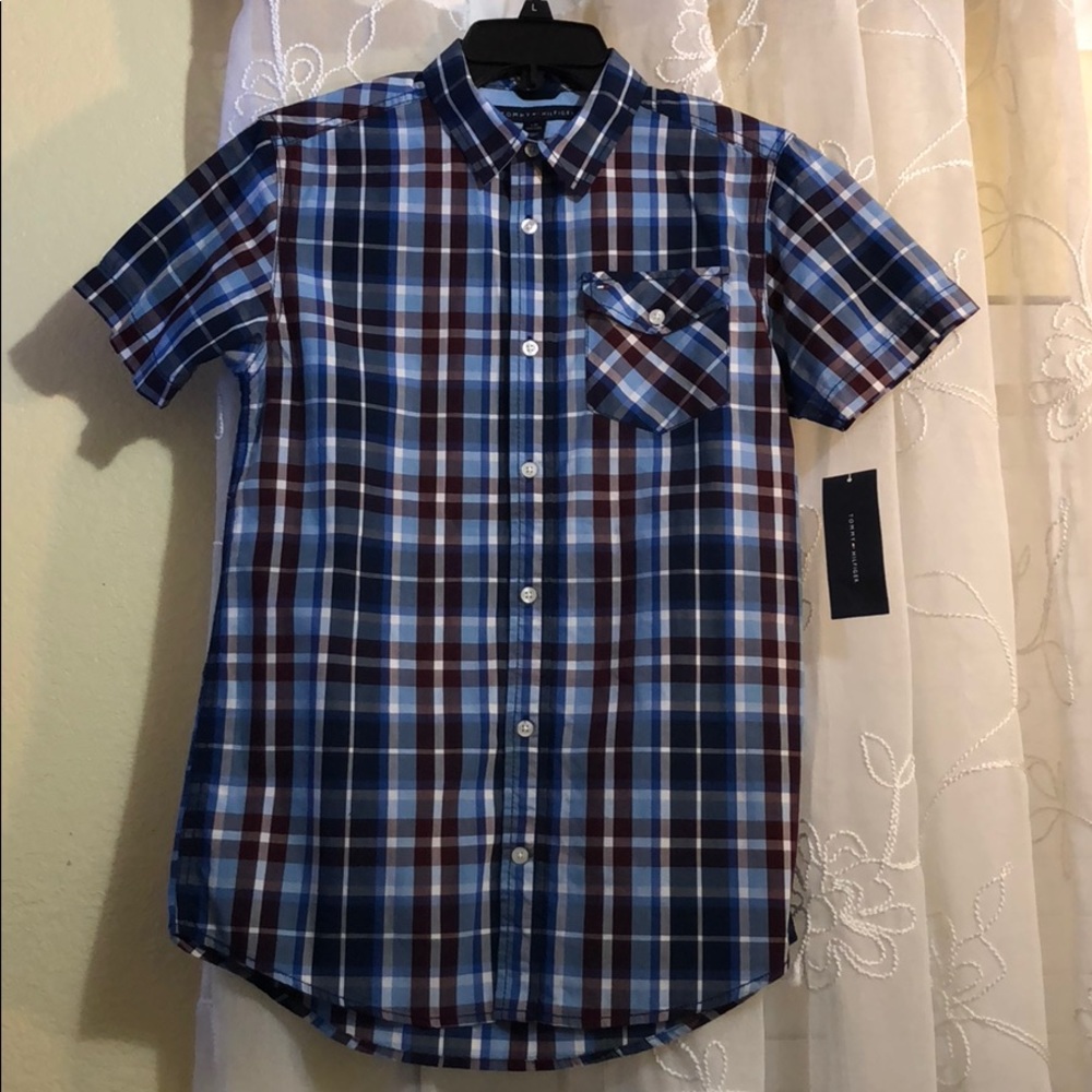 Tommy Hilfiger Plaid button down shirt